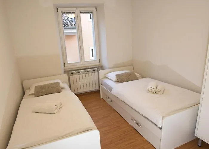 Lara 2 - With Affordable Parking Appartamento Pirano