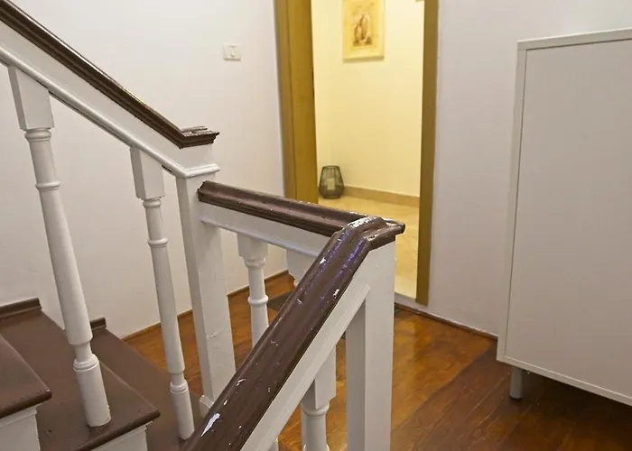 Lara 2 - With Affordable Parking Appartamento *