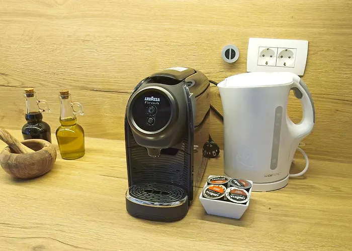 Lara 2 - With Affordable Parking 公寓